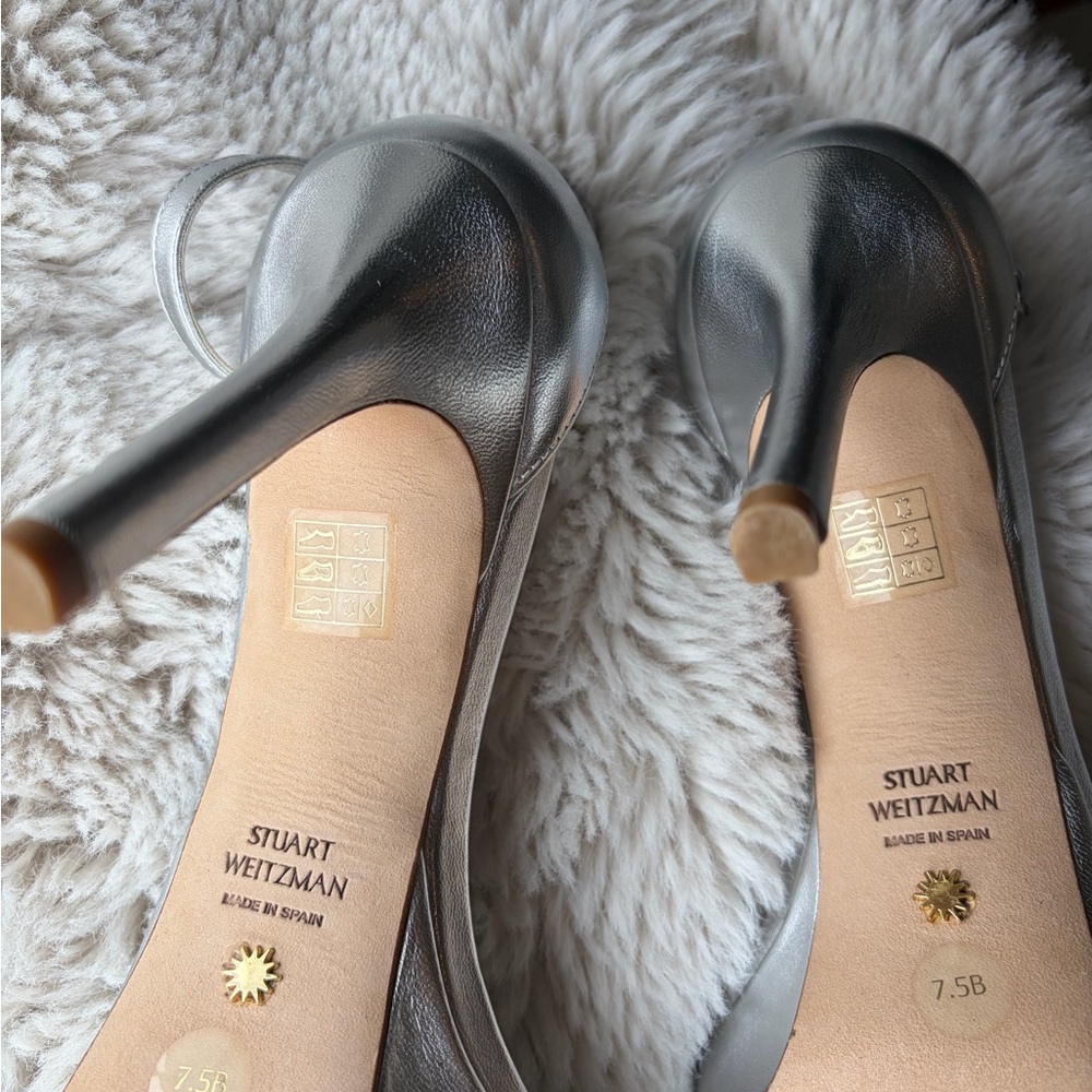 Stuart Weitzman Metallic Silver Platform Heels - Picture 7 of 12